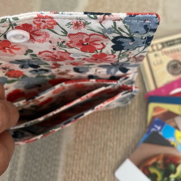 Stylish Snap Card Wallet/Business Card/Gift Card Holder made with Cotton Fabric - Picture 3 of 5